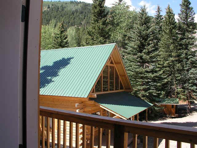 cabin37_balcony_view.JPG (96759 bytes)