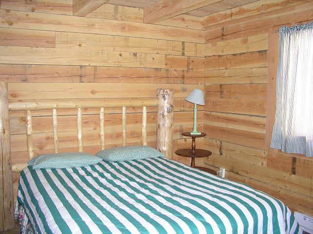 cabin38-BR11.JPG (73509 bytes)